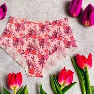 NWT Victoria’s Secret Floral Panty